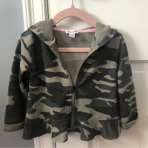 Splendid Camo Infant Size 18-24 Month Hoodie